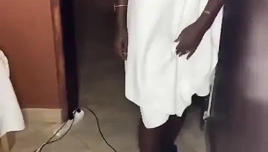 Spa'da sikiş gösterisi