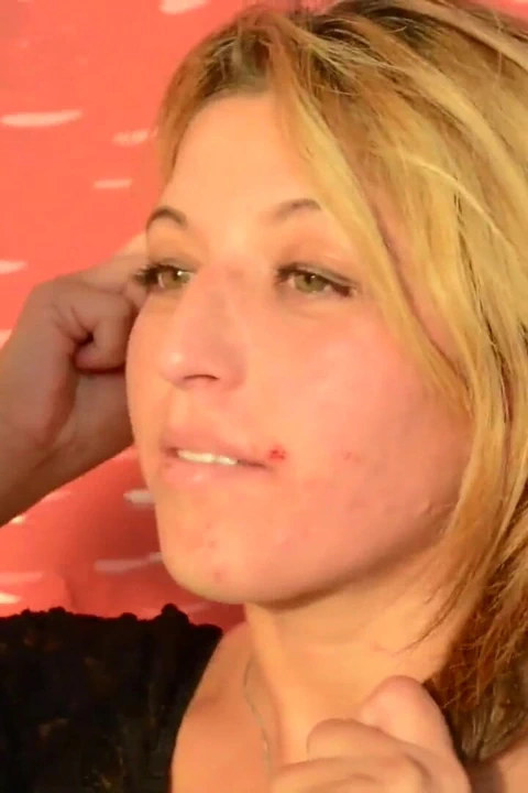 Yüze vurma mega tokatlar - yerim için savaşıyorum - domina mikaela wolf ve köle Natasha Grof