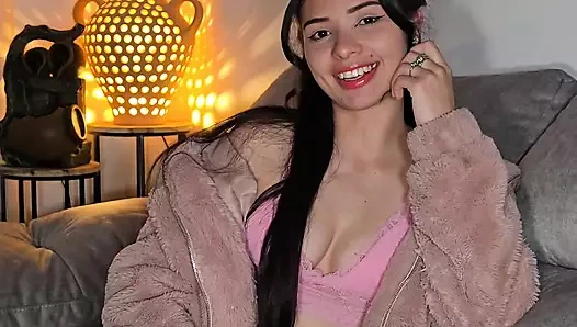 My first tinder date at a stranger's house wanted me to suck his huge cock and then get fucked by him