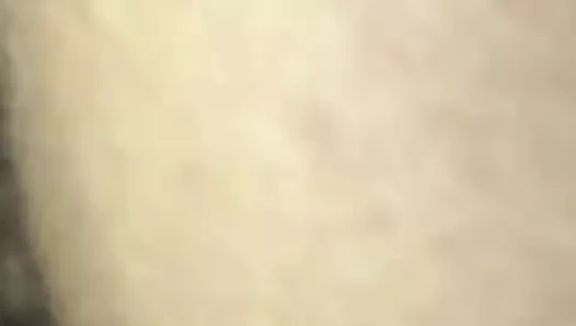 Orta yaşlı seksi kadın dildoya biniyor