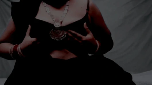 Desi gaon kız büyük gerçek hayatı seksi filmiyle ateşli çıplak seks hd günlük seksi video