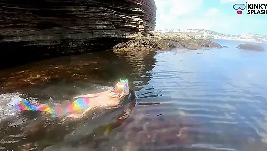 Deniz kızı görüldü! Lost Cove'da ıslak Karşılaşma