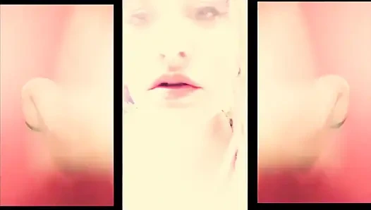 Ben sana sözlü dayak atıp üstüne tükürüp yarağını tokatlarken mastürbasyon yap