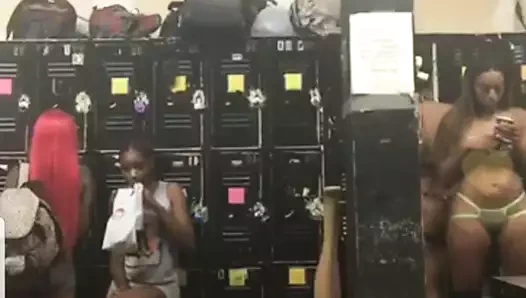 Thatsrana3nicole stripclub canlı 1