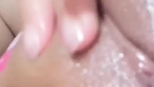 Kolombiyalı kadın kendine lezzetli bir şekilde dokunuyor