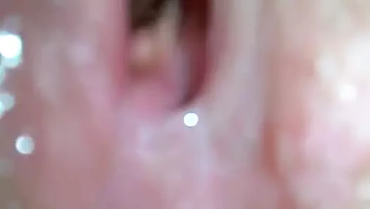 Hamilelikten 3 hafta sonra lezzetli dudaklar.