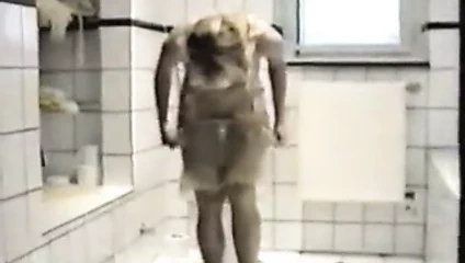 Transparentes Latex anziehen