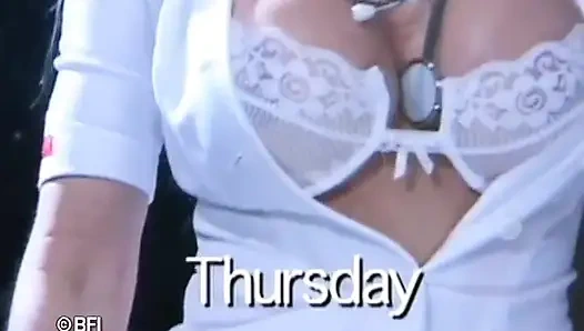 Büyük memeli hemşirem