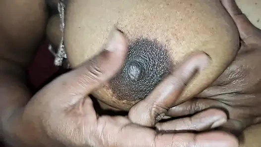 Orta yaşlı seksi kadın kendini en ateşli Asyalı olarak tanımlıyor