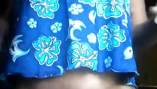 Madamnilu - Hint eşek, kahverengi popo kız