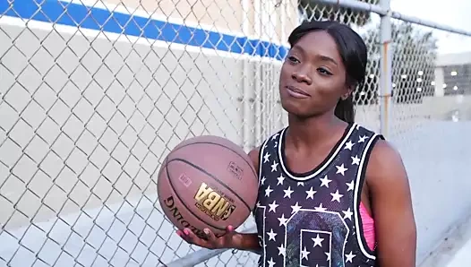 Kay love ve ana foxxx muhteşem zenci tenli lezbiyenler