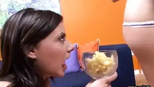 Kuruş alev ve lexi belle var bir harika sikme fest