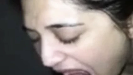 Hint yenge emmek benim çük