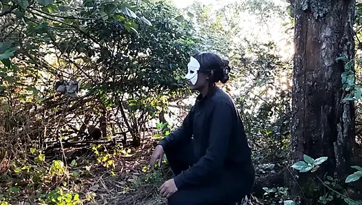 Vay! Beni ormanda götümü yemeye götürdü