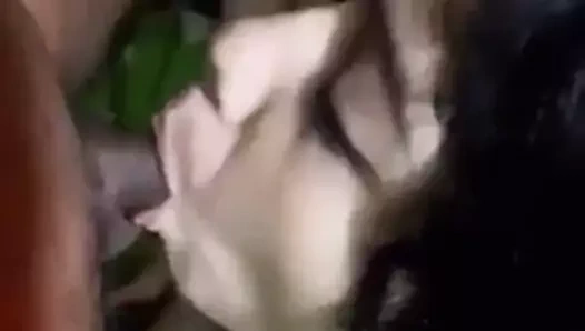 erkek arkadaşına oral seks ver