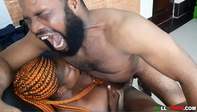 Öğrenci ücretli öğretim görevlisi seks yapıyor (ladygold ve krissyjoh)