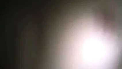 Eski video, eski müzik, ama tatlı kız