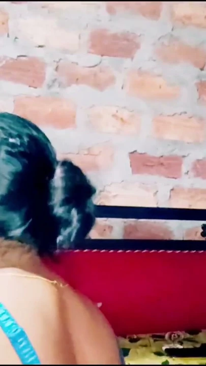 Yerel kız Pinky'nin bhabhi seks videosu | Bölüm 1