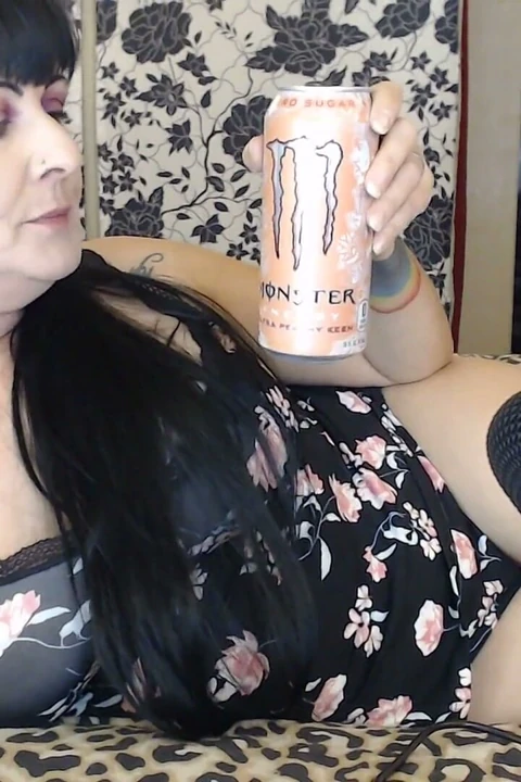 Enerji soda geğiriyor asmr
