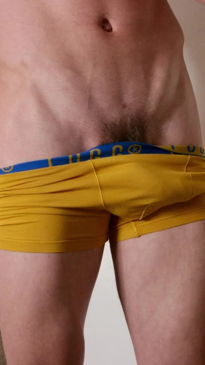 Handsome Czech twunk boy does striptease pics | Clip 1