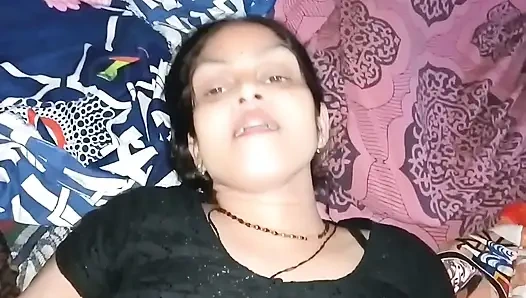 Hintli panjabi kız üvey erkek kardeşi tarafından sikiliyor, Hintli desi kız Janvi yenge seks