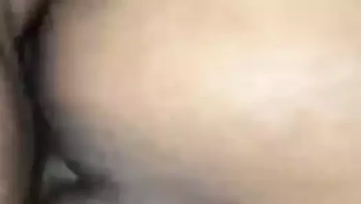 Yine büyük çük tarafından sikiliyorum