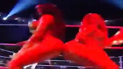 Negras frotando sus culos entre ellas