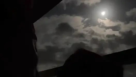 İlk balayı gecemizde