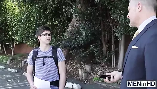 Habersiz irade braun brendens sert horoz ile bir toplantı var