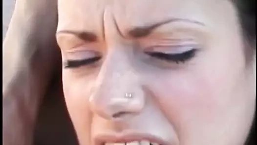 Seksi oyuncaklar cinsel zevklerini daha da tatlı hale getirir