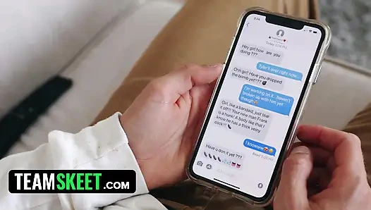 Beyaz sürtük Lyra Lockhart amını ve göt deliğini genişletiyor ve her dakikasını seviyor - takım skeet