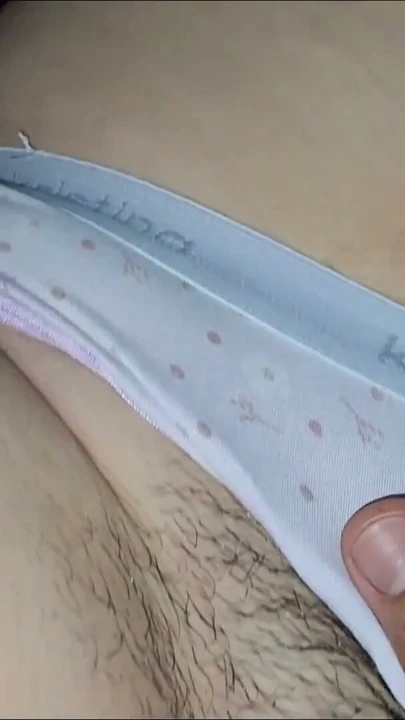 Sevimli üvey kızımla benim için bacaklarını açıyor seks videosu | Klip 1