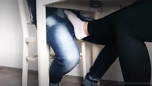 28 Dakikada 40 Boşalma Ayakla Muamele