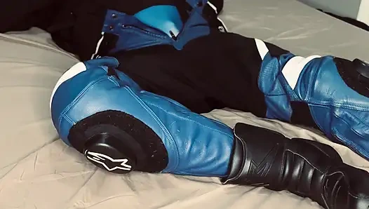 Motorcu sıkışmış ve kızgın bölüm 2