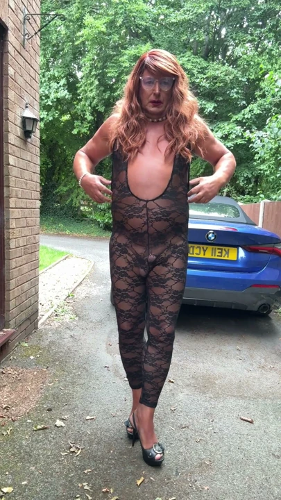 Siyah dantelli kedi kıyafeti ve topuklu seksi travesti kellycd2022 | Klip 1