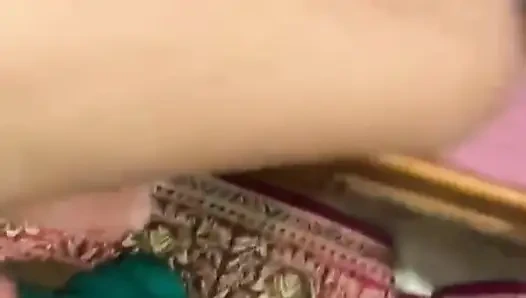 Yeni nepalli video limbuni lai domaltmalı elle çekim. Hikaye komşu kızla başlıyor.