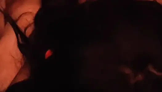 Seksi desi bebek domaltarak sikişiyor