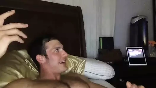 Brandon Cody web kamerasında sikişiyor