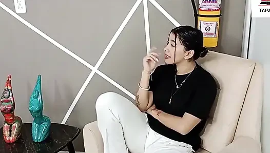 Üvey kız kardeşim benden erkek arkadaşıyla nasıl sikiştiğini öğretmemi istiyor ve ona iyi bir sikiş kaltağı veriyorum bölüm 1