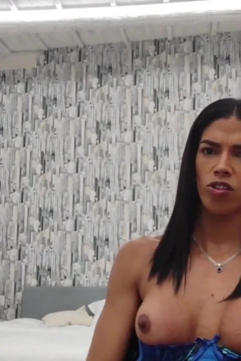 Gel Daniela Santos'un kamerada çok boşaldığını gör aşkım