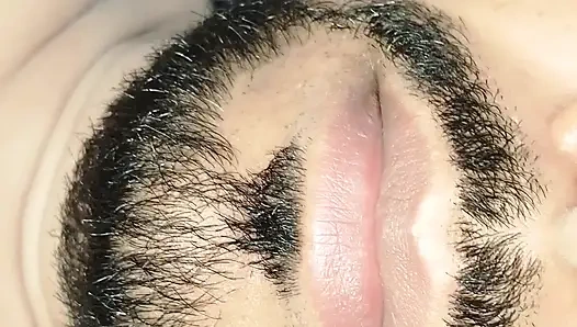 Köle erkek arkadaşıma oral seks