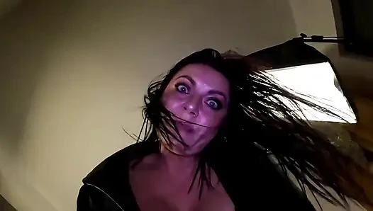 Am frikik azdırma, kadife kapüşonlu kız ve edepsiz dans mastürbasyonu