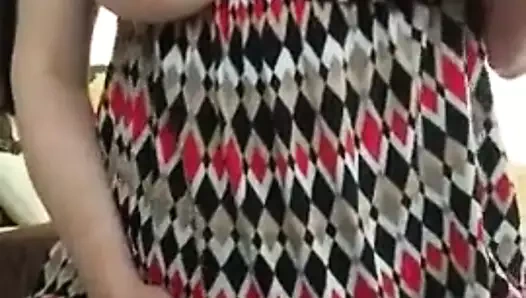 Tombul mükemmel kız yapay penis binmek