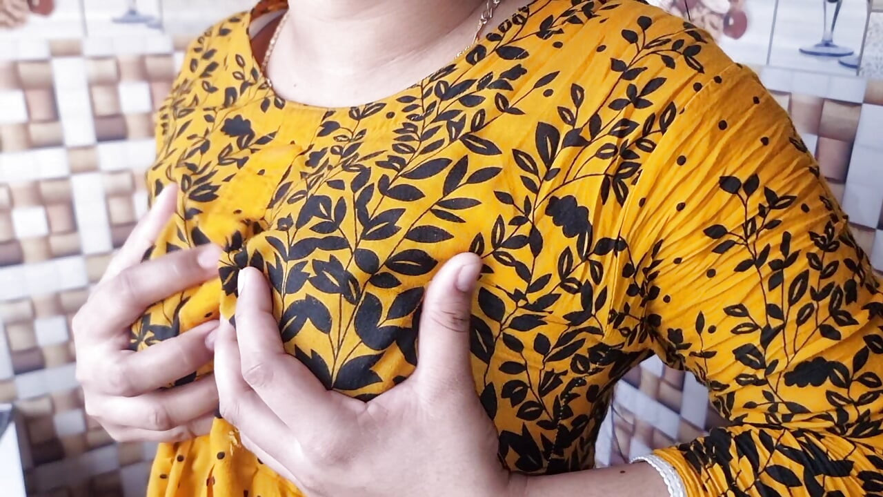 Karı kocada yeni Bangla ses sert seks videosu.