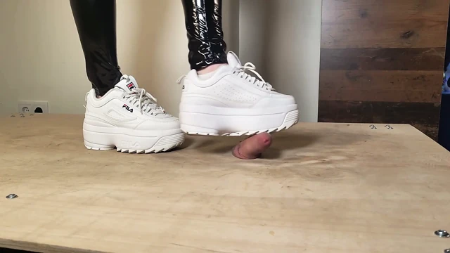 Fila Disruptor Plateau Cock Crush Full Clip - Lady Thaya