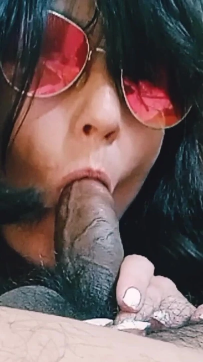 Sürtük evli kadın güneş gözlüklü oral seks yakın çekim | Klip 1