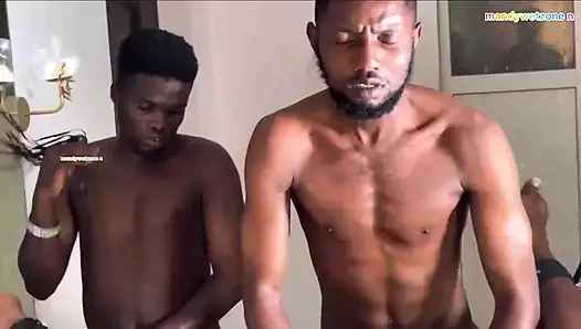 BDSM Güç ve Kontrolde Olmayı Seviyorum