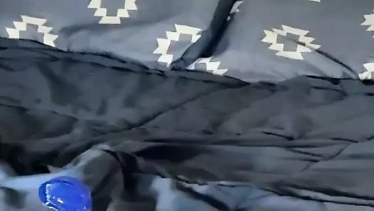 Fışkırtana kadar gülüme biniyorum