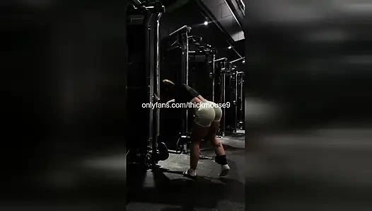 Tiny 18yo Virgin Hole Fucked Raw Deadlift Slip