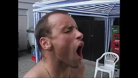 Muhteşem Göğüsler